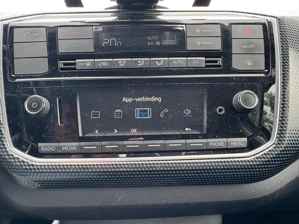 Volkswagen Up! 1.0 Camera / Clima / Cruise Control / App-ver uit 2021, foto 12