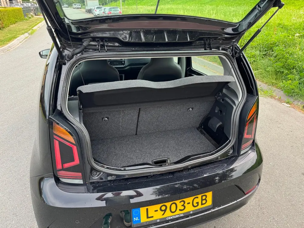 Volkswagen Up! 1.0 Camera / Clima / Cruise Control / App-ver uit 2021, foto 4
