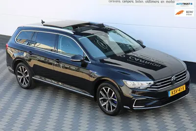 Volkswagen Passat Variant 1.4 TSI PHEV GTE Pano Trekhaak BTW uit 2021