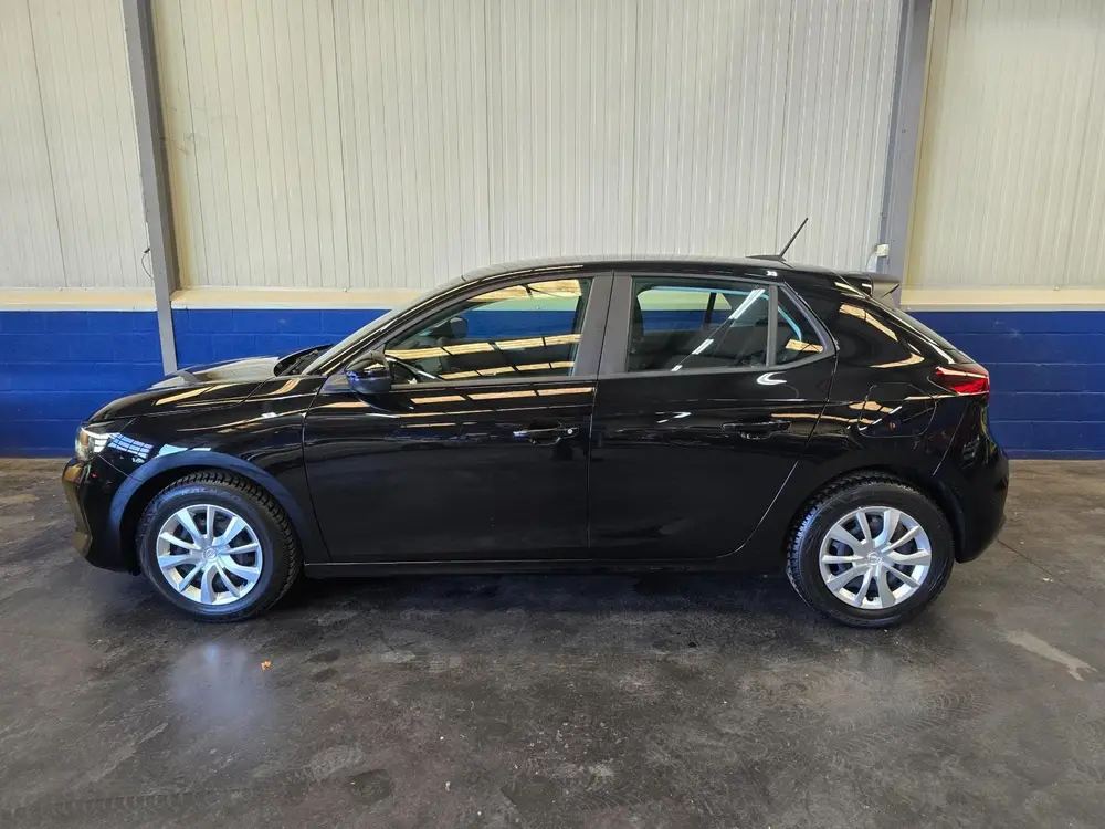Opel Corsa 1.2 Edition uit 2024, foto 2