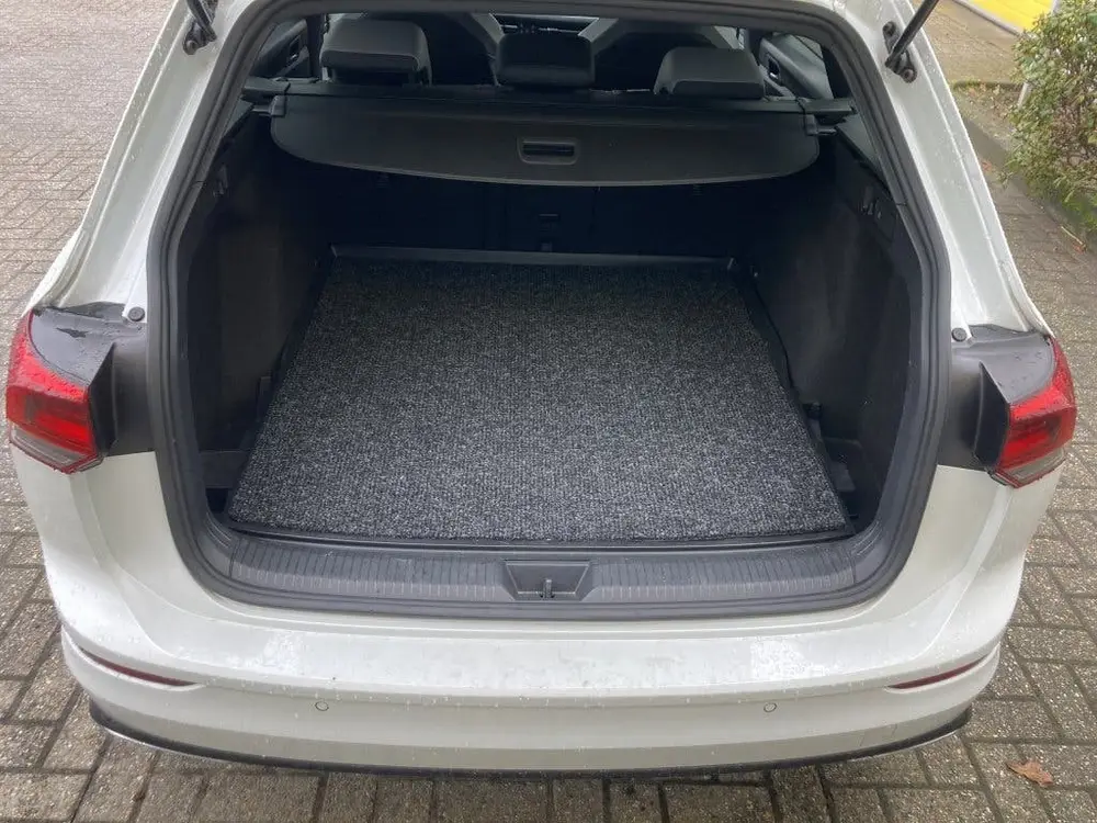 Volkswagen Golf Variant 1.5 e-TSI 3 X R-Line 180PK Automaat uit 2021, foto 16