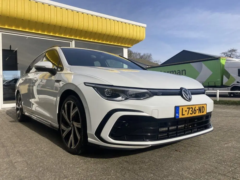 Volkswagen Golf Variant 1.5 e-TSI 3 X R-Line 180PK Automaat uit 2021, foto 5
