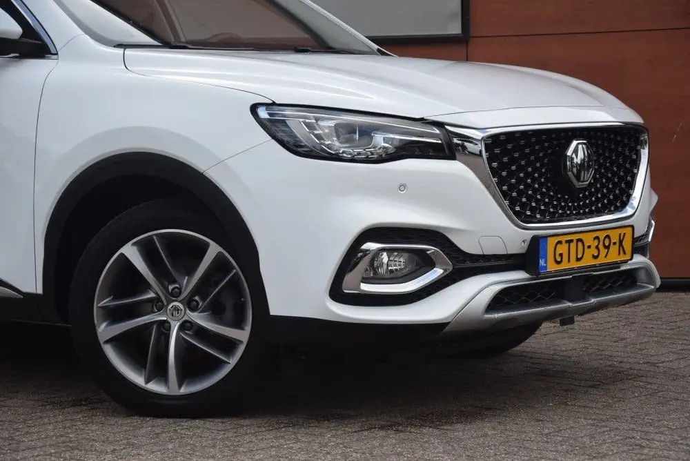 MG EHS 1.5 TGDI PHEV Luxury Leer/Pano/Camera/AdaptiveCruise/ uit 2021, foto 3