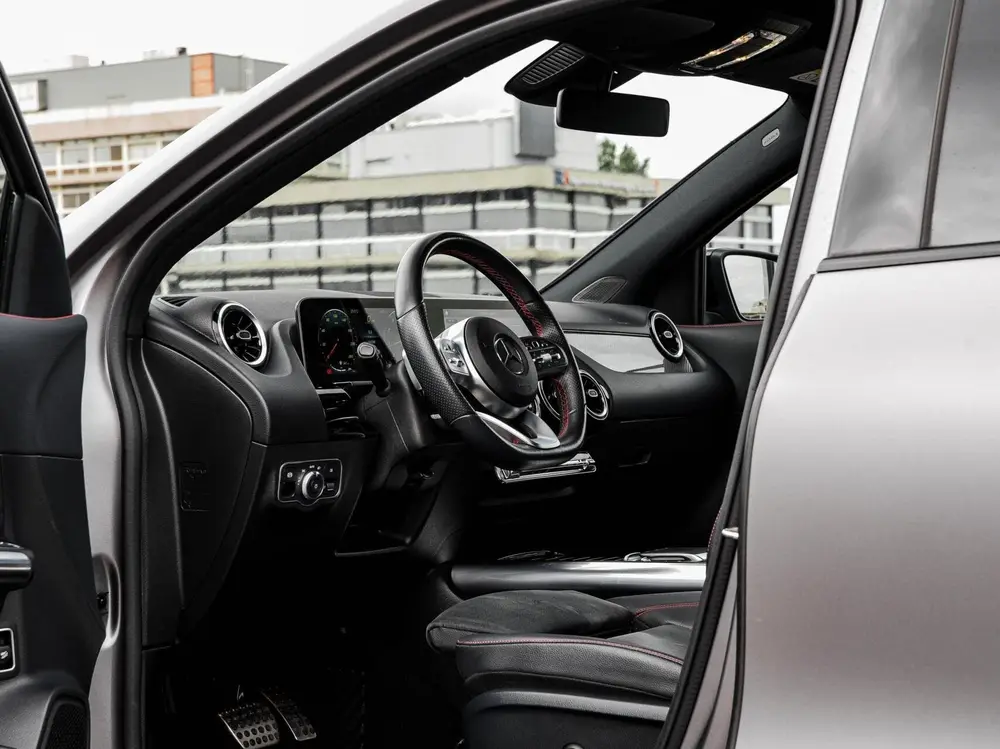 Mercedes-Benz GLA Benz GLA-klasse 200 AMG Line 163 PK uit 2020, foto 10