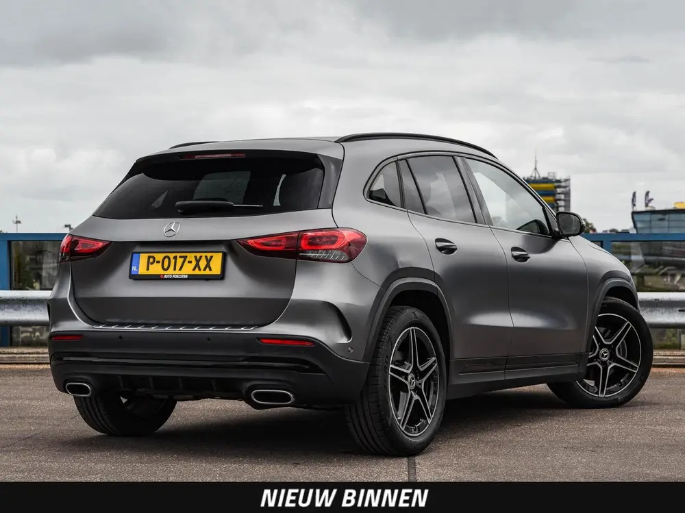 Mercedes-Benz GLA Benz GLA-klasse 200 AMG Line 163 PK uit 2020, foto 3