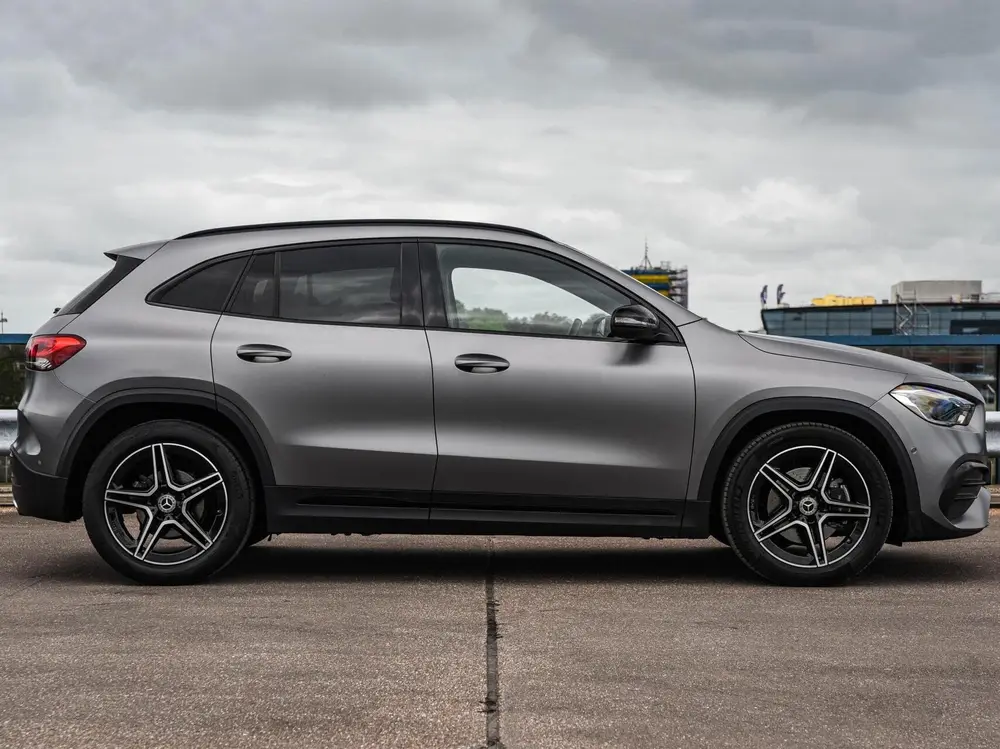 Mercedes-Benz GLA Benz GLA-klasse 200 AMG Line 163 PK uit 2020, foto 6