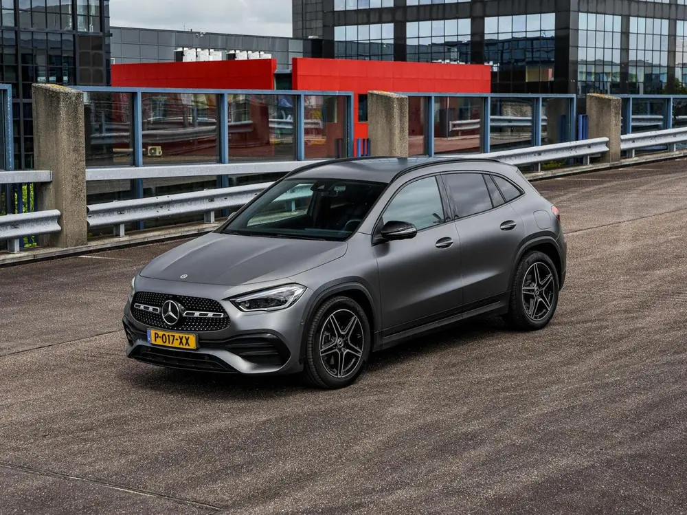Mercedes-Benz GLA Benz GLA-klasse 200 AMG Line 163 PK uit 2020, foto 8