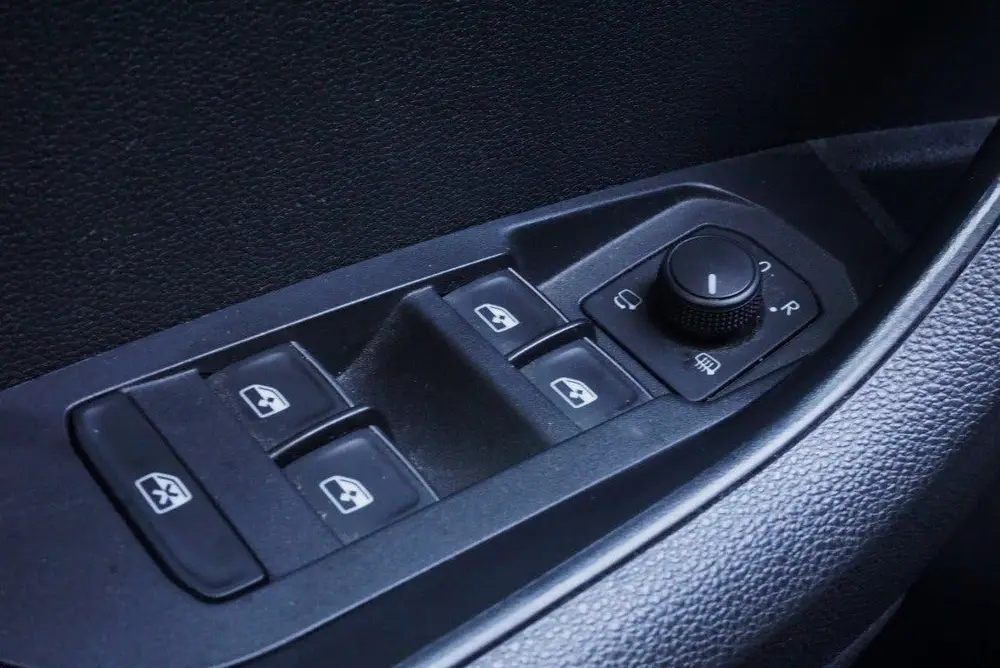 Skoda Karoq 1.5 TSI ACT Style Business Trehkaak uit 2019, foto 16