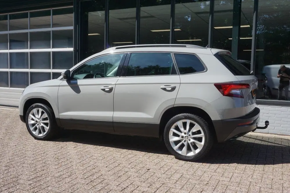 Skoda Karoq 1.5 TSI ACT Style Business Trehkaak uit 2019, foto 3