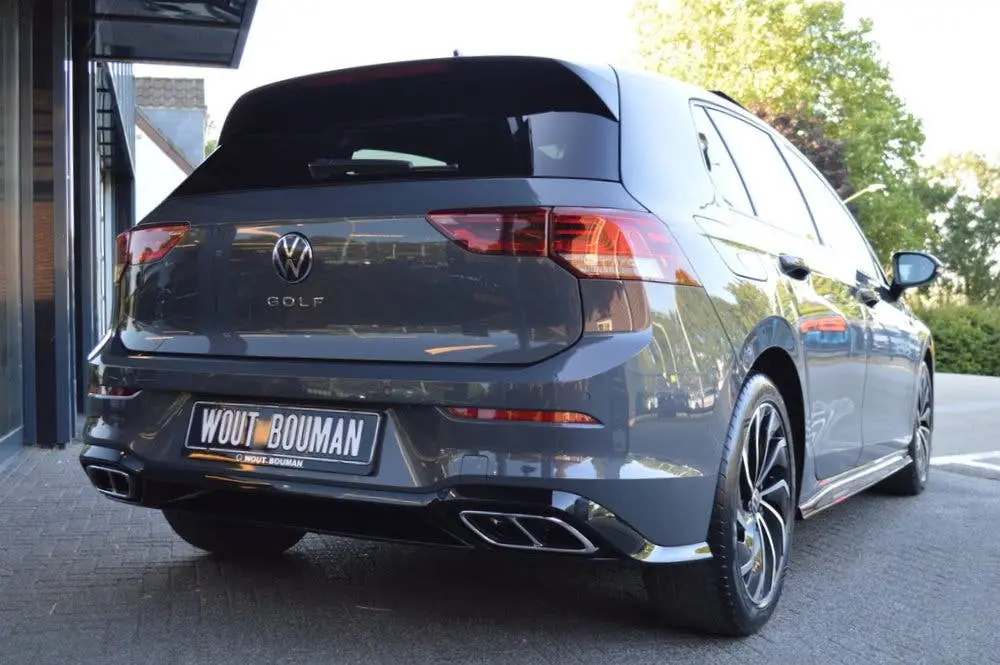 Volkswagen Golf 1.5 eTSI R-Line DSG Led Panorama Acc Sfeer C uit 2022, foto 6