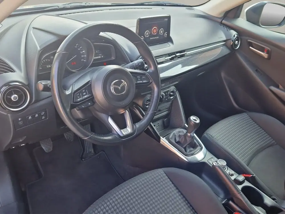 Mazda 2 1.5 Skyactiv-G Sport Selected NL Auto uit 2019, foto 2
