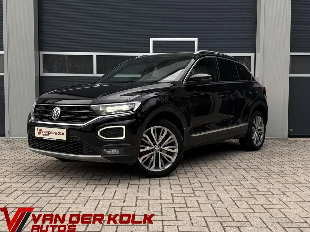Volkswagen T-Roc 1.5 TSI Sport | Digital Cockpit | Full LED uit 2019