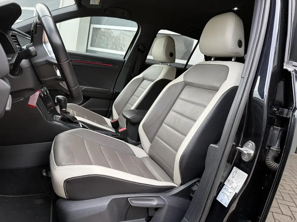 Volkswagen T-Roc 1.5 TSI Sport | Digital Cockpit | Full LED uit 2019, foto 5
