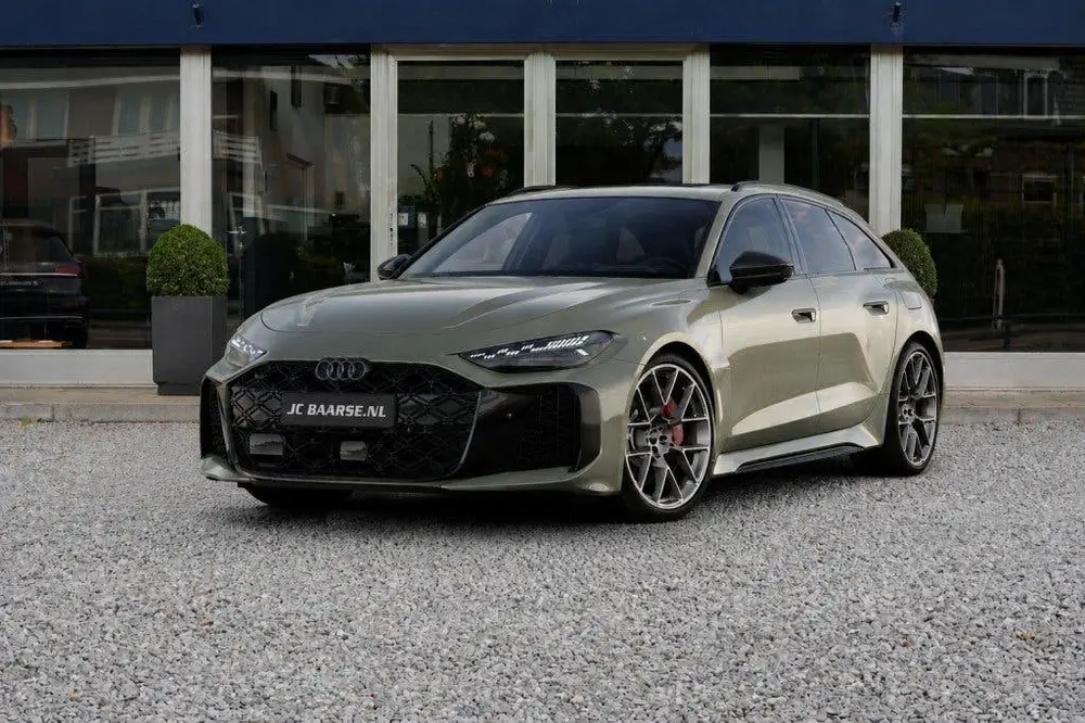Audi RS5 RS5 AVANT E-HYBRID uit 2026