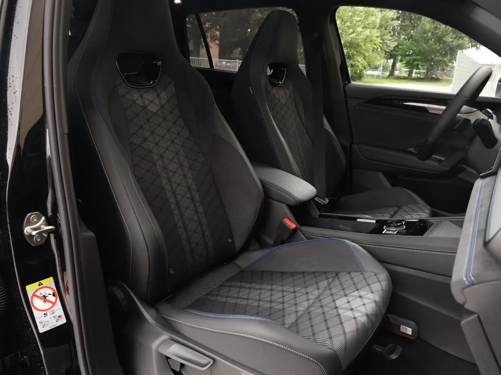 Volkswagen Tayron R-Line Edition 1.5 eHybrid 272 PK | Trekha uit 2026, foto 8