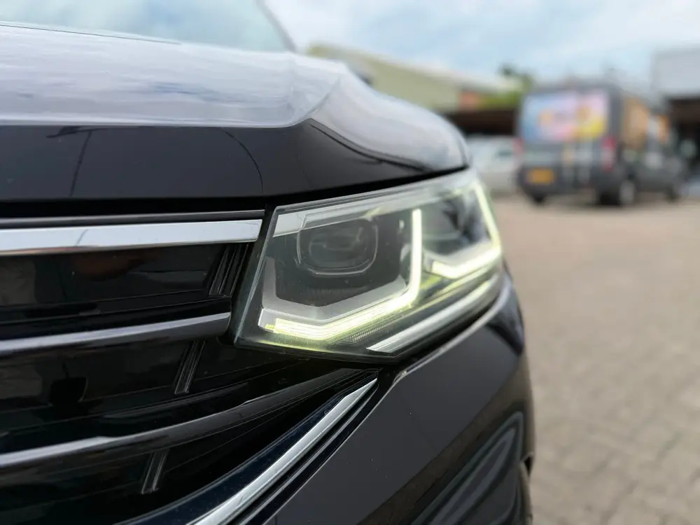 Volkswagen Tiguan 1.4 TSI eHybrid R-Line Business+ | Panoram uit 2022, foto 20