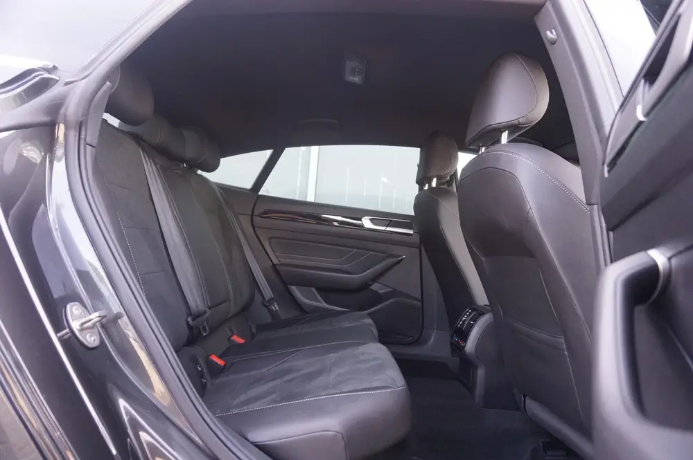 Volkswagen Arteon 2.0 TSI 190pk DSG R-Line Business+ | Adapt uit 2021, foto 16