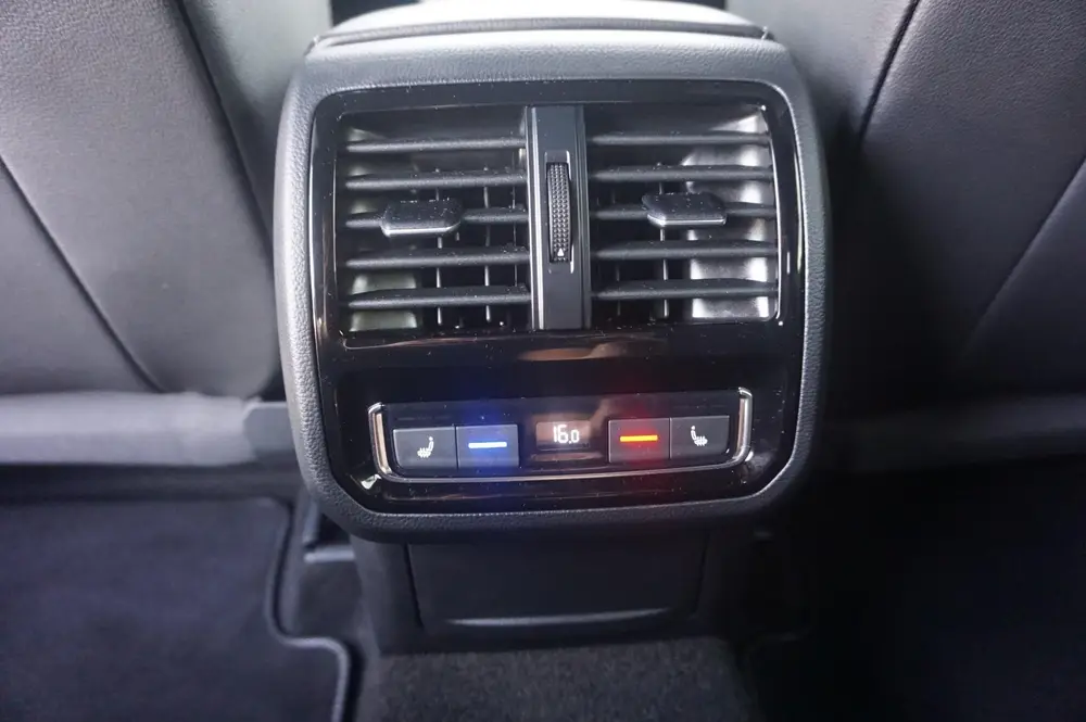 Volkswagen Arteon 2.0 TSI 190pk DSG R-Line Business+ | Adapt uit 2021, foto 17