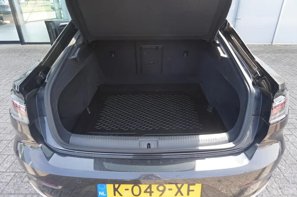 Volkswagen Arteon 2.0 TSI 190pk DSG R-Line Business+ | Adapt uit 2021, foto 18