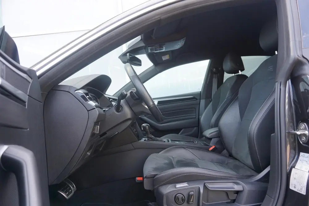 Volkswagen Arteon 2.0 TSI 190pk DSG R-Line Business+ | Adapt uit 2021, foto 4