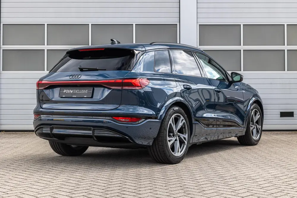 Audi Q6 e-tron 306pk S Edition Performance 100 kWh uit 2026, foto 2