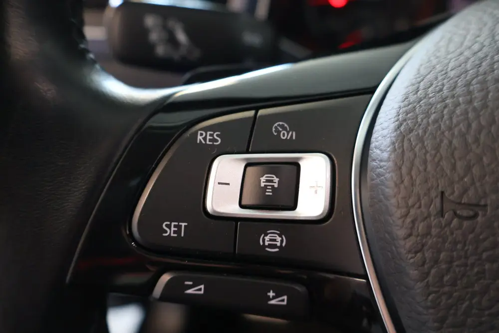 Volkswagen T-Roc 1.5 TSI Style, IQ light, Camera, ACC, Trekh uit 2021, foto 6
