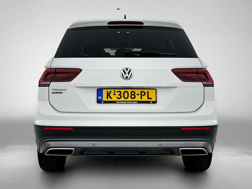 Volkswagen Tiguan Allspace 1.5 TSI Comfortline Business 7p. uit 2021, foto 3