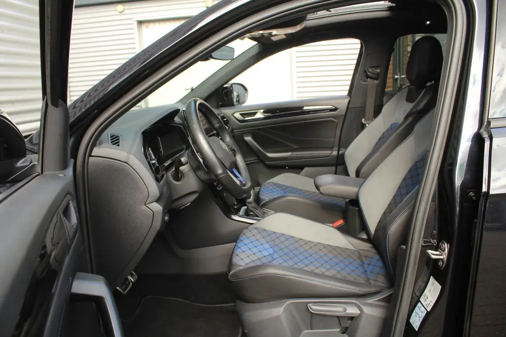 Volkswagen T-Roc 2.0 TSI 300pk 4Motion R DSG7 Panoramadak Cl uit 2024, foto 9