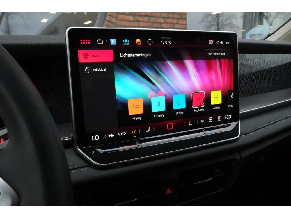 Volkswagen Tayron 1.5 eHybrid R-Line 245pk | Trekhaak | SOH uit 2025, foto 16