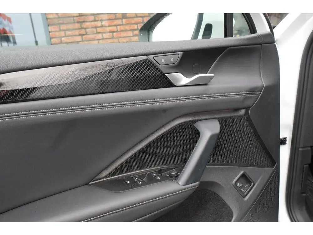Volkswagen Tayron 1.5 eHybrid R-Line 245pk | Trekhaak | SOH uit 2025, foto 19