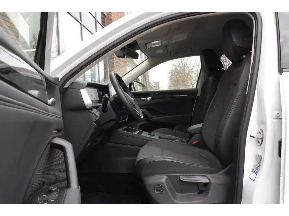 Volkswagen Tayron 1.5 eHybrid R-Line 245pk | Trekhaak | SOH uit 2025, foto 7