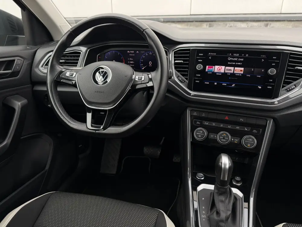 Volkswagen T-Roc 1.5 TSI Sport | LED | Trekhaak | Carplay | uit 2022, foto 15