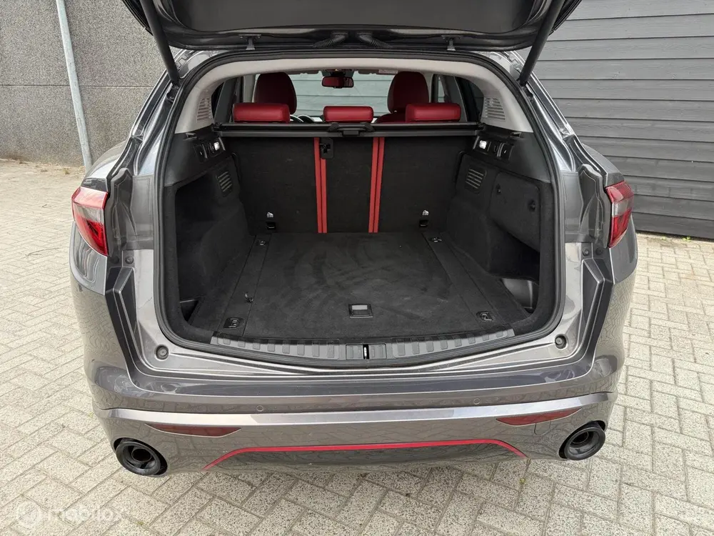 Alfa Romeo Stelvio 2.0 T 280PK Q4 Veloce Leder/LED/Winterpac uit 2021, foto 20