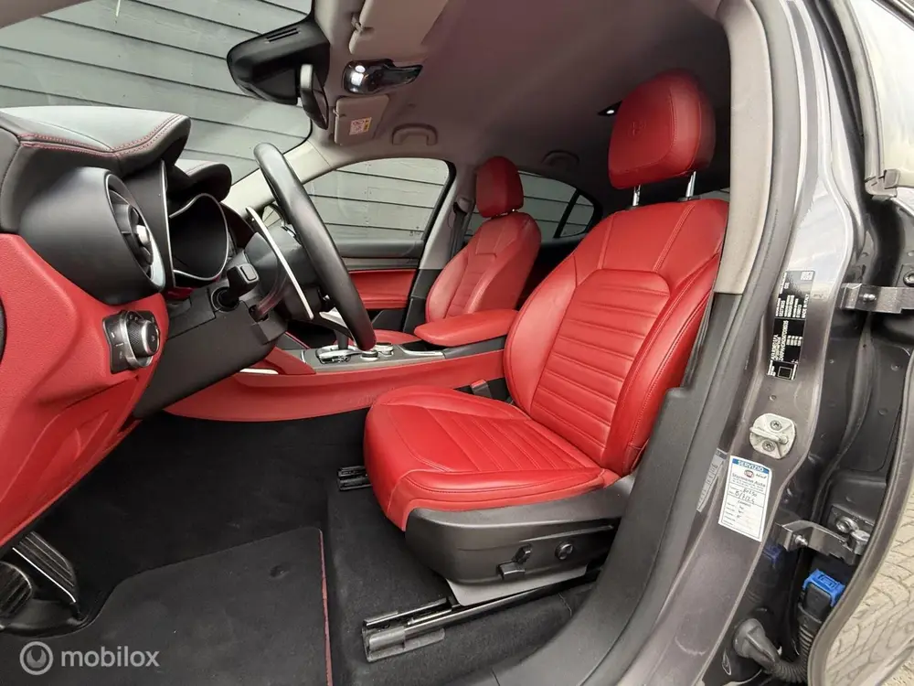 Alfa Romeo Stelvio 2.0 T 280PK Q4 Veloce Leder/LED/Winterpac uit 2021, foto 7