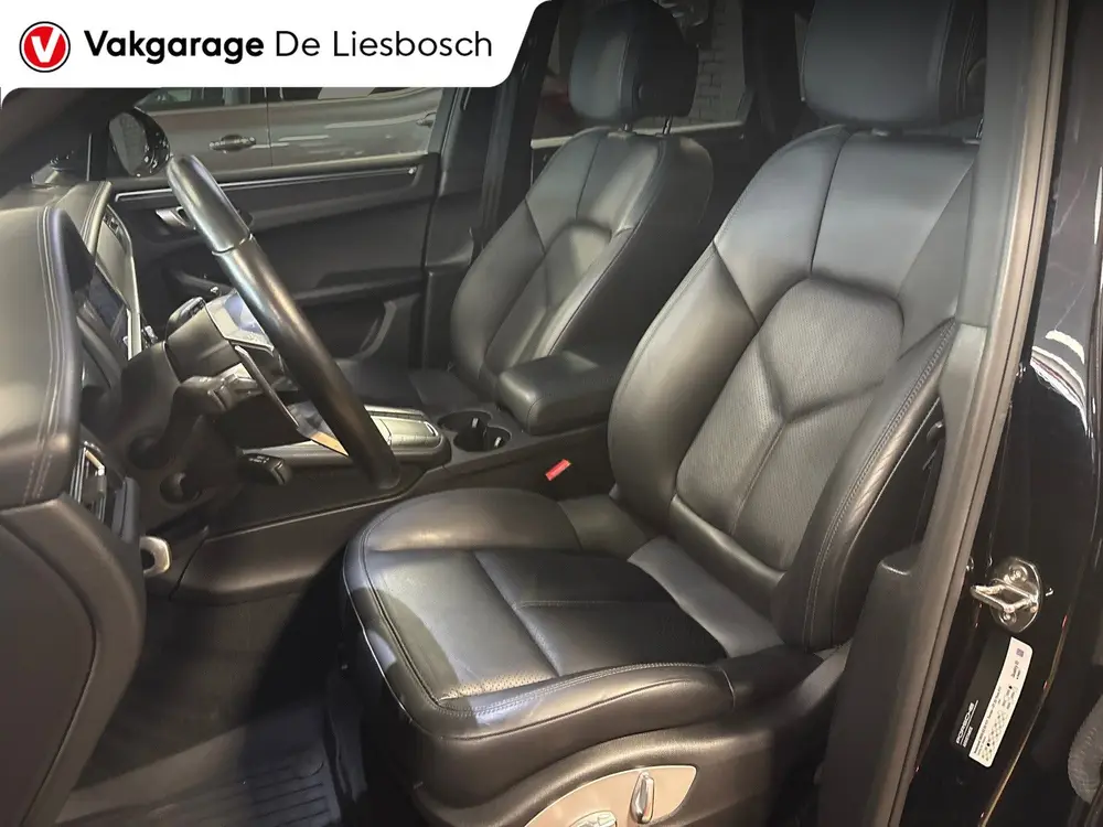 Porsche Macan 2.0/pano/leer/navi/camera/sport chrono/stoelve uit 2019, foto 10