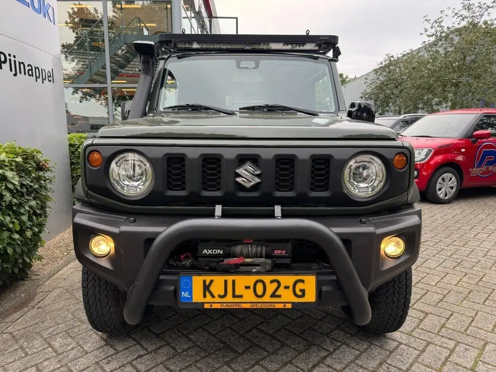 Suzuki Jimny 1.5 Stijl AllGrip (4x4) 4-persoons Navigat uit 2020, foto 4