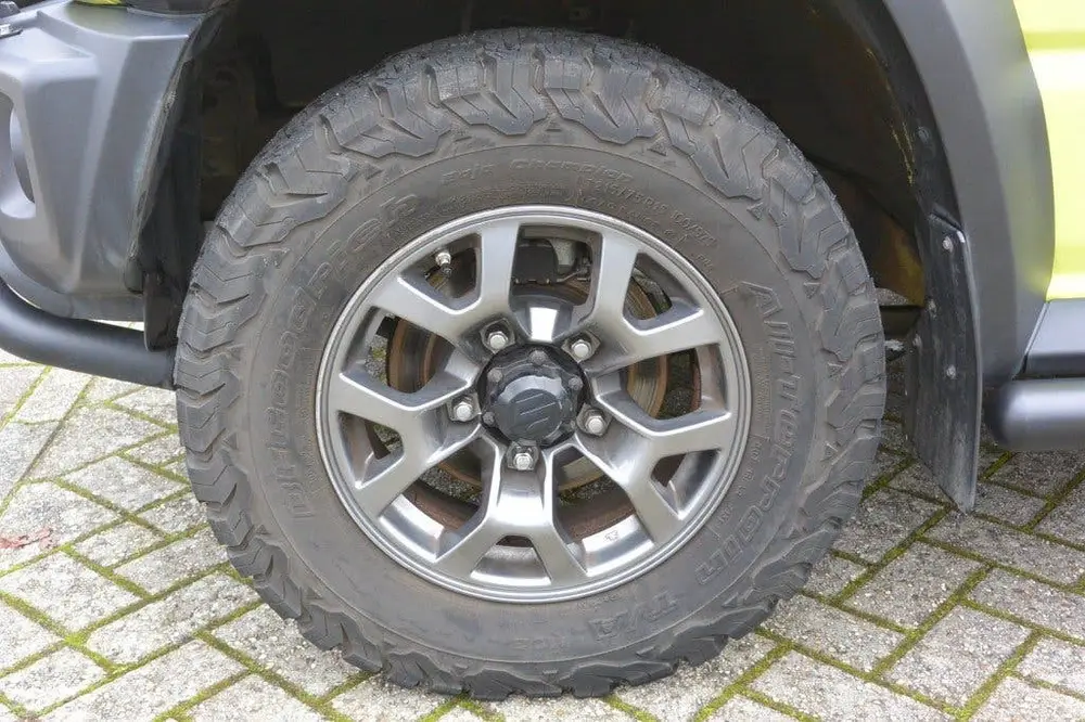 Suzuki Jimny 1.5 Stijl AllGrip (4x4) 4-persoons Navigat uit 2019, foto 15