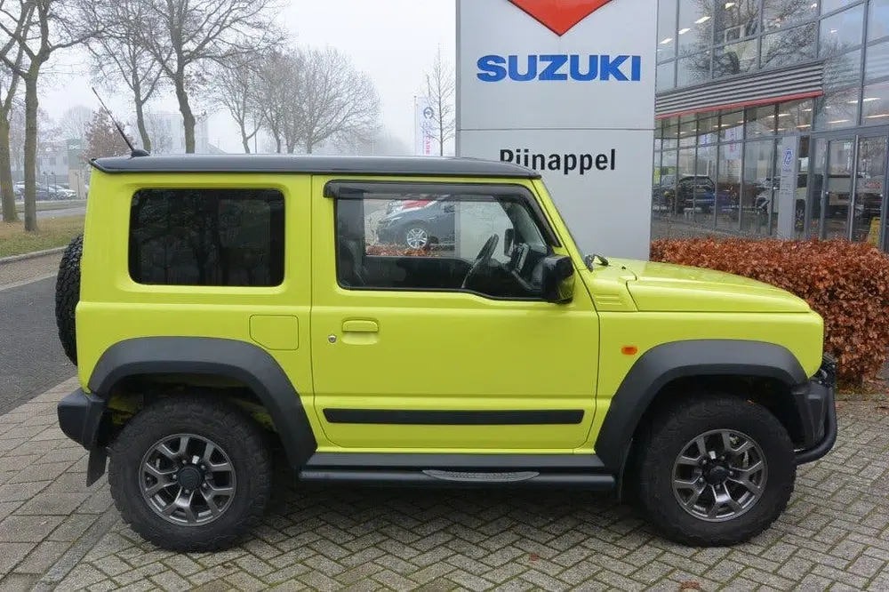 Suzuki Jimny 1.5 Stijl AllGrip (4x4) 4-persoons Navigat uit 2019, foto 8