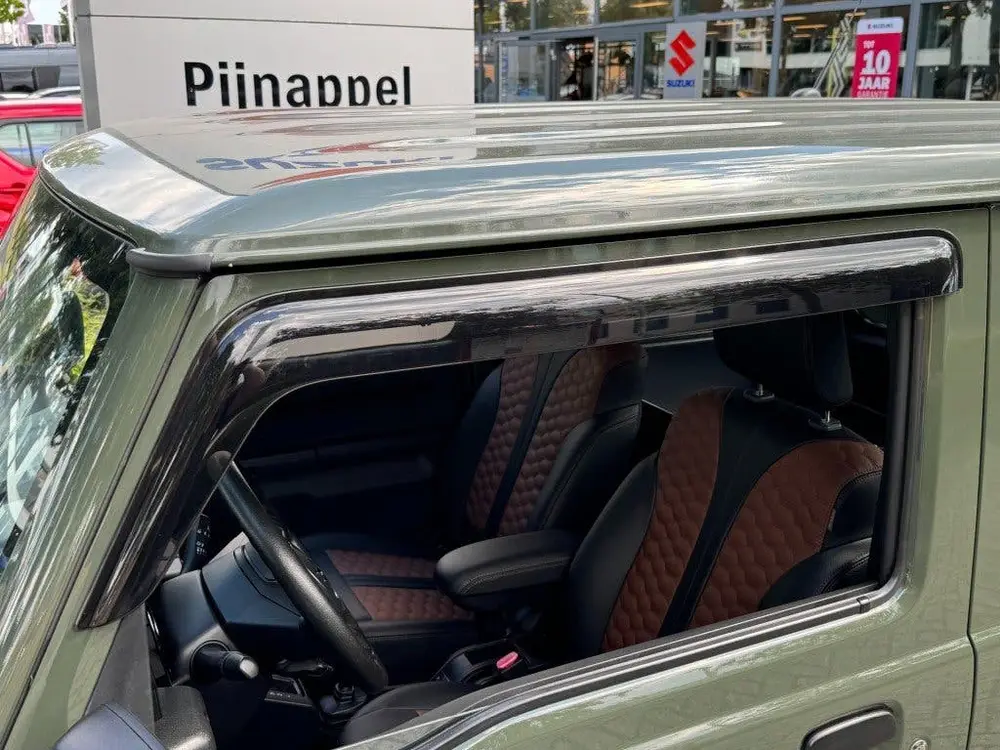 Suzuki Jimny 1.5 AUTOMAAT 4-persoons AllGrip (4x4) uit 2019, foto 11