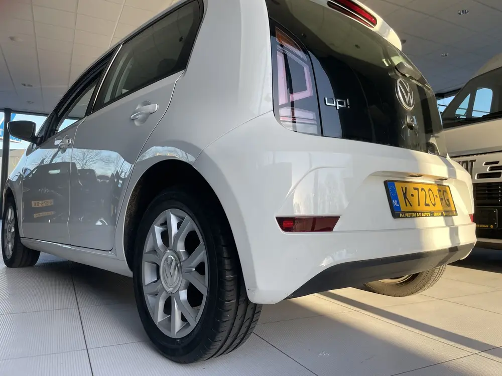 Volkswagen Up! 1.0 BMT move up! Airco - Bluetooth - Centrale uit 2020, foto 16