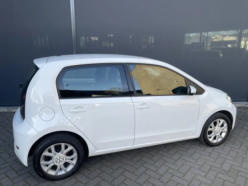 Volkswagen Up! 1.0 BMT move up! Airco - Bluetooth - Centrale uit 2020, foto 7