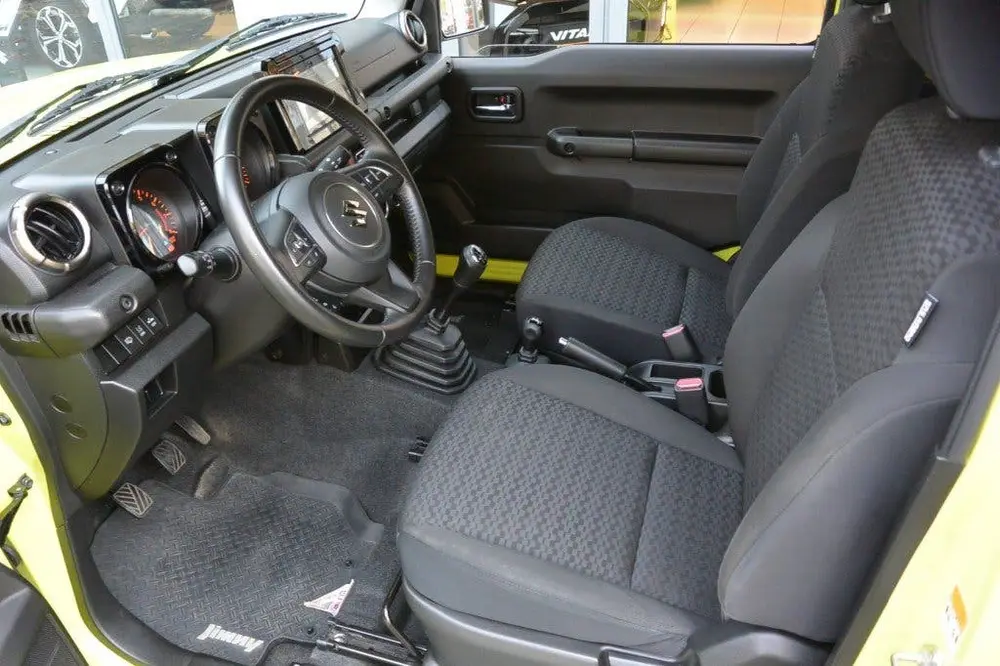 Suzuki Jimny 1.5 Stijl AllGrip (4x4) 4-persoons 1e eige uit 2019, foto 19