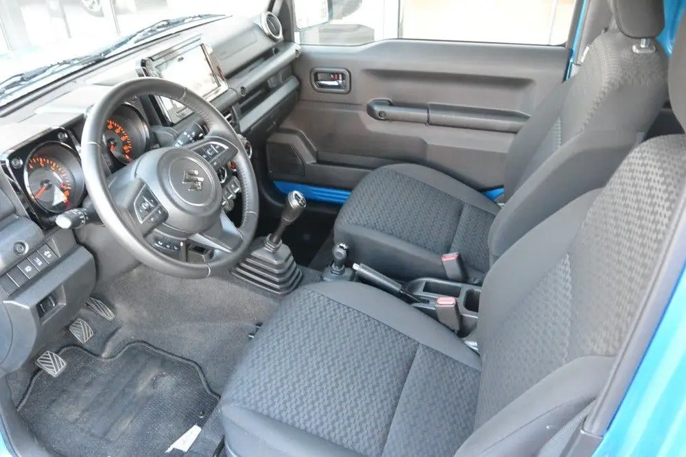 Suzuki Jimny 1.5 Stijl 4-persoons AllGrip (4x4) Airco uit 2019, foto 18