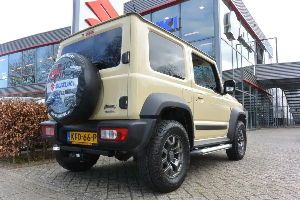 Suzuki Jimny 1.5 Stijl AllGrip (4x4) 4-persoons Navigat uit 2020, foto 7