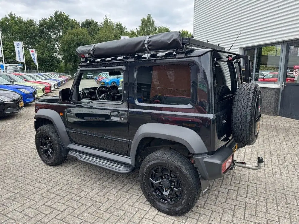 Suzuki Jimny 1.5 Stijl AllGrip (4x4) 4-persoons Navigat uit 2019, foto 17