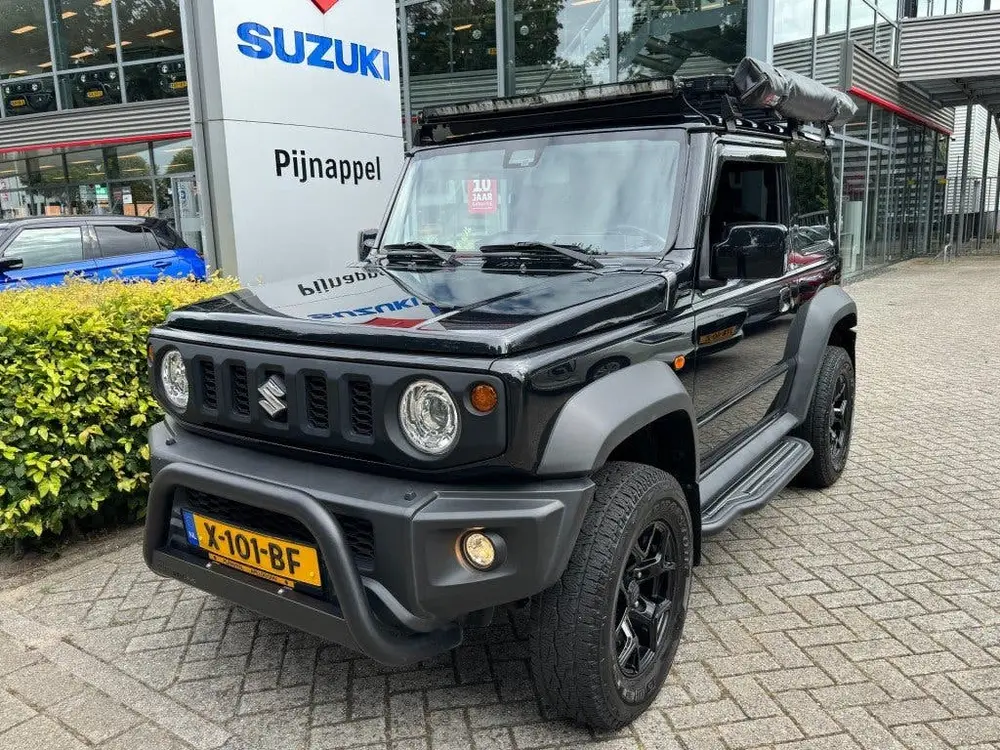 Suzuki Jimny 1.5 Stijl AllGrip (4x4) 4-persoons Navigat uit 2019, foto 5