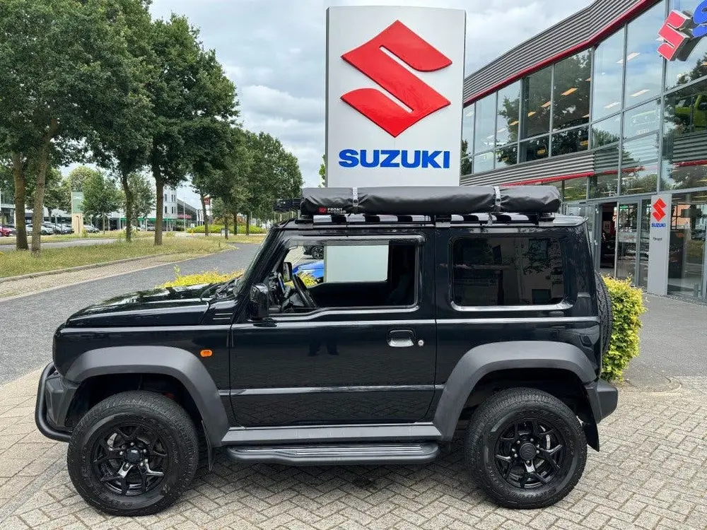 Suzuki Jimny 1.5 Stijl AllGrip (4x4) 4-persoons Navigat uit 2019, foto 6