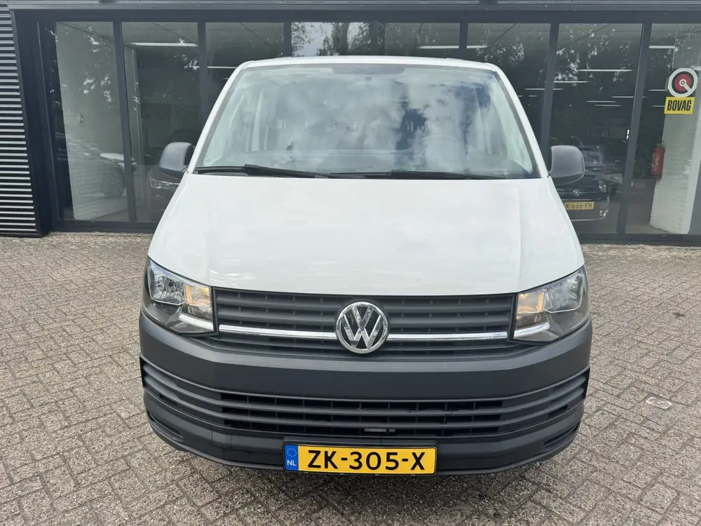 Volkswagen Transporter Kombi 2.0 TDI L1H1 *Climatronic* 9-pe uit 2019, foto 3