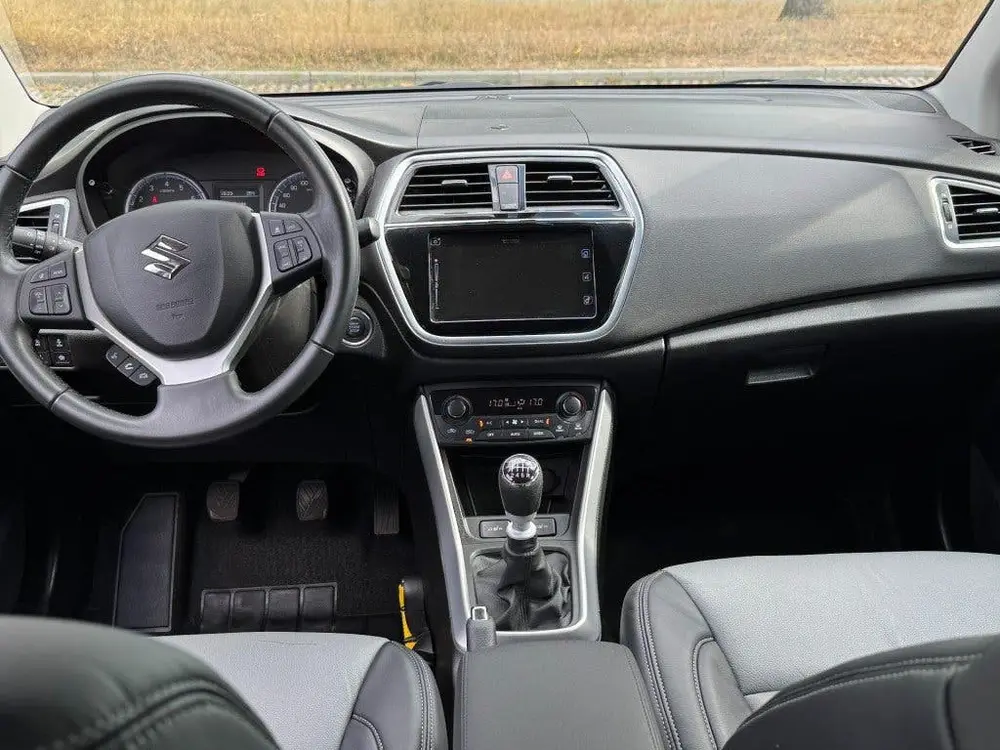 Suzuki S-Cross 1.4 Select Turbo Boosterjet Smart Hybrid Lede uit 2020, foto 18