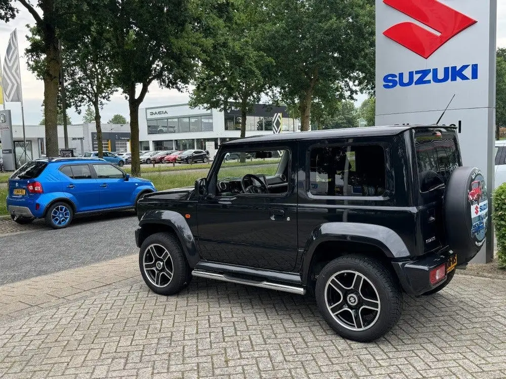 Suzuki Jimny 1.5 Stijl AllGrip (4x4) 4-persoons Navigat uit 2019, foto 16